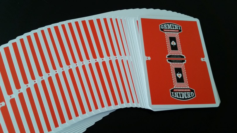 Thin borders!